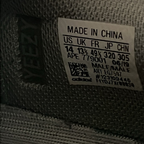 Yeezy boosts grey Size 14 - Picture 6 of 9